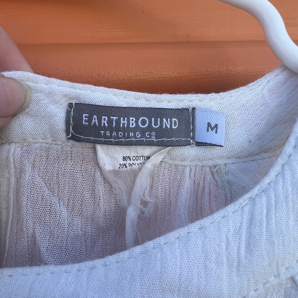 Earthbound Cold Shoulder Top - Picture 3 of 3